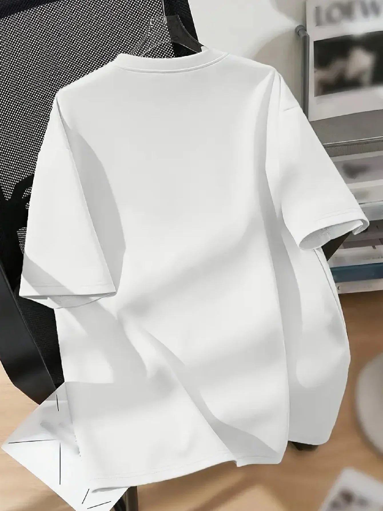 Simple  T-shirt Casual and Versatile Style