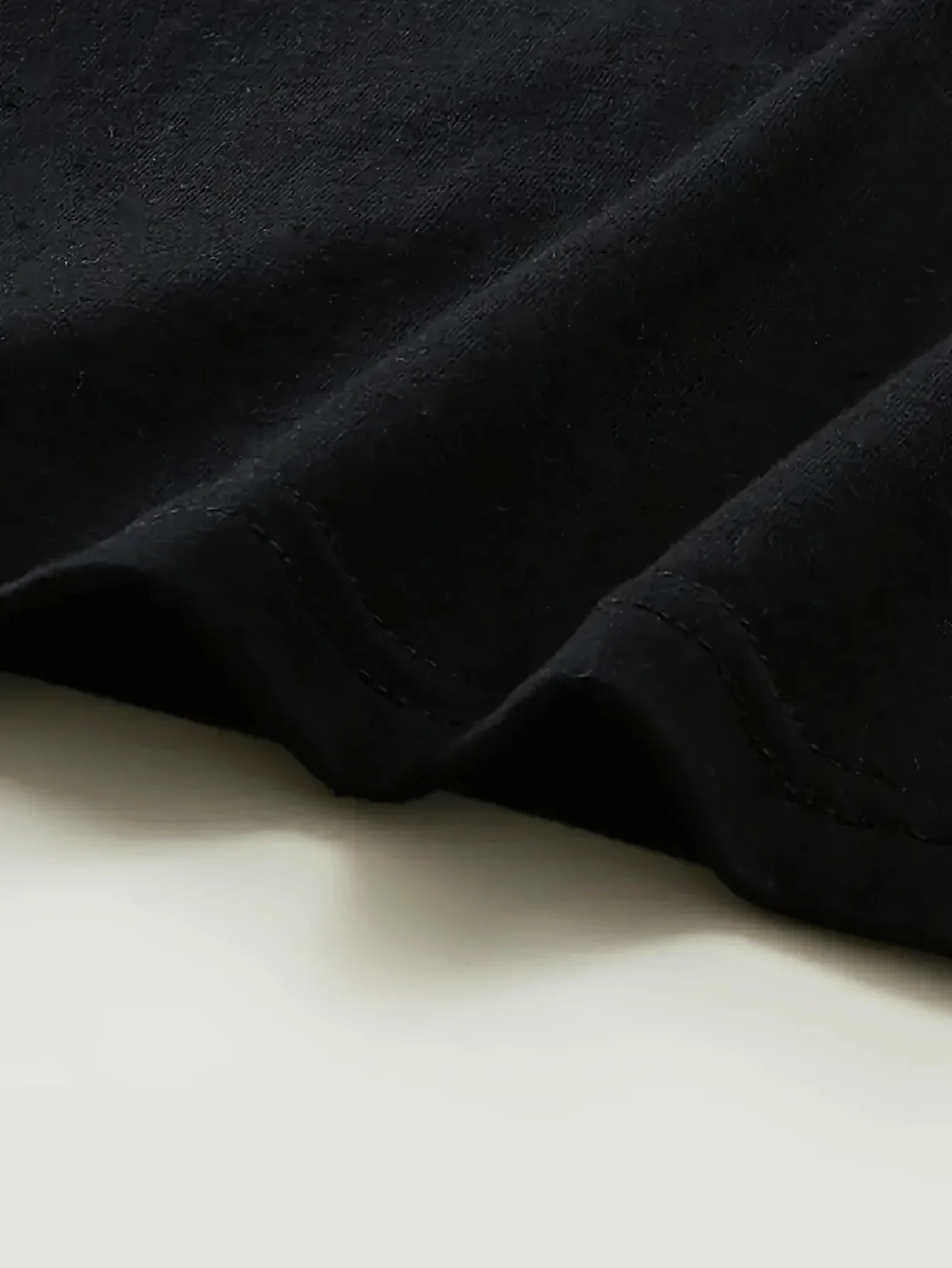 Simple  T-shirt Casual and Versatile Style