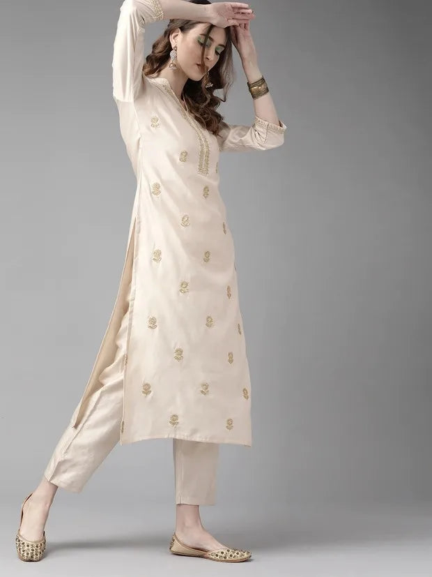 women's silk cotton 3-piece set with distinctive ethnic clothing, side jabi set with comfortable vibe