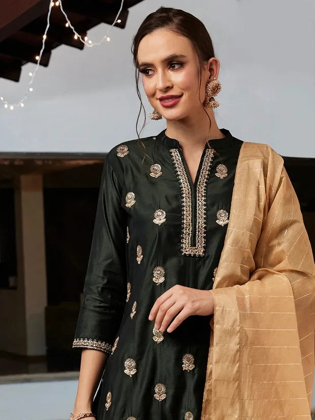 women's silk cotton 3-piece set with distinctive ethnic clothing, side jabi set with comfortable vibe